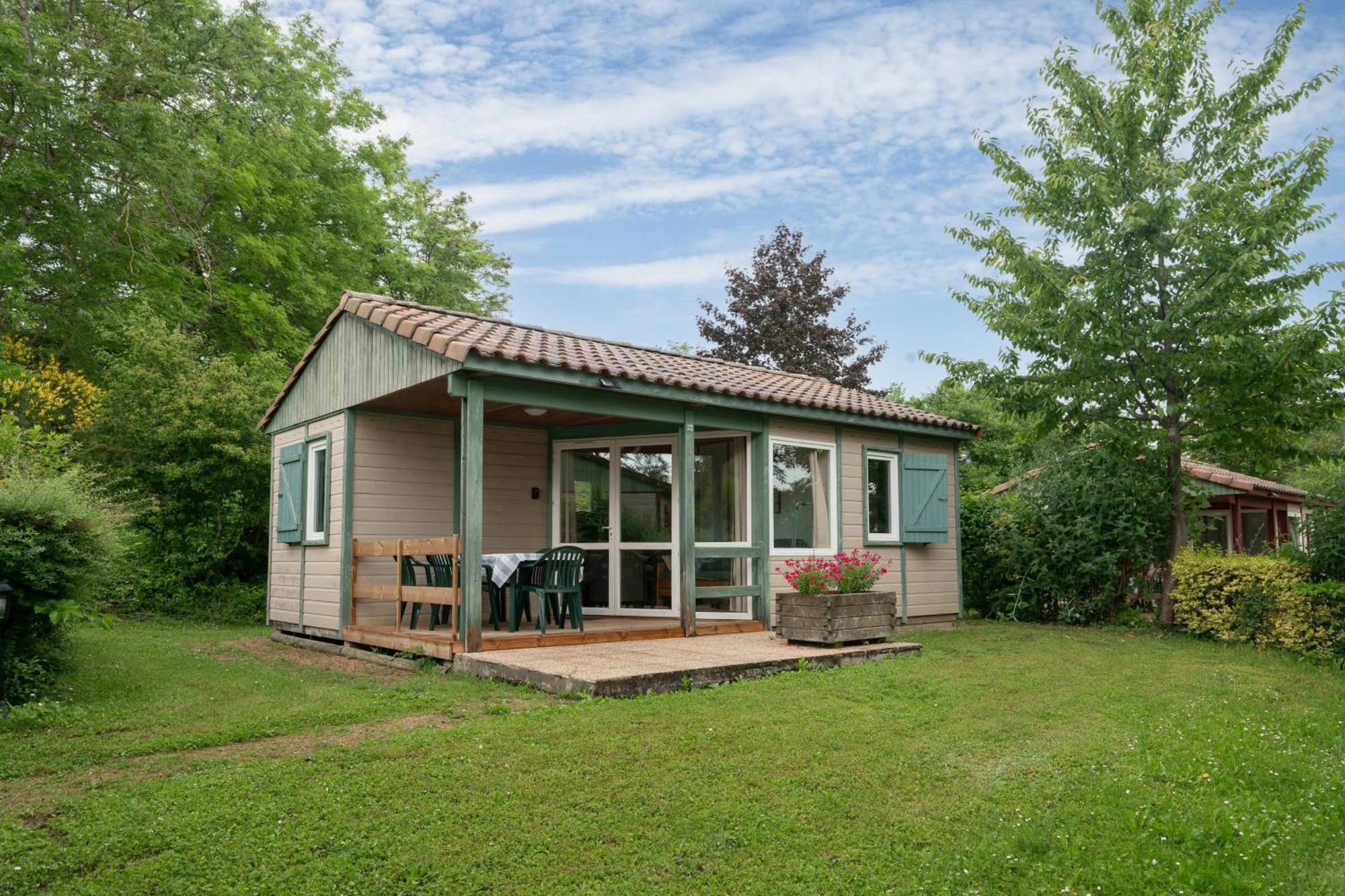 Camping Le Mont Libre - Cottage & Espace Nature - Gannat Exterior foto